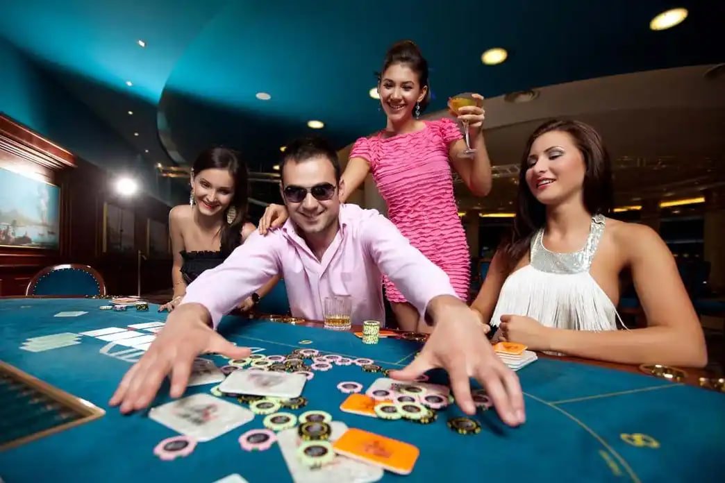 Panel kontrol slot Medusa II menampilkan taruhan dan saldo